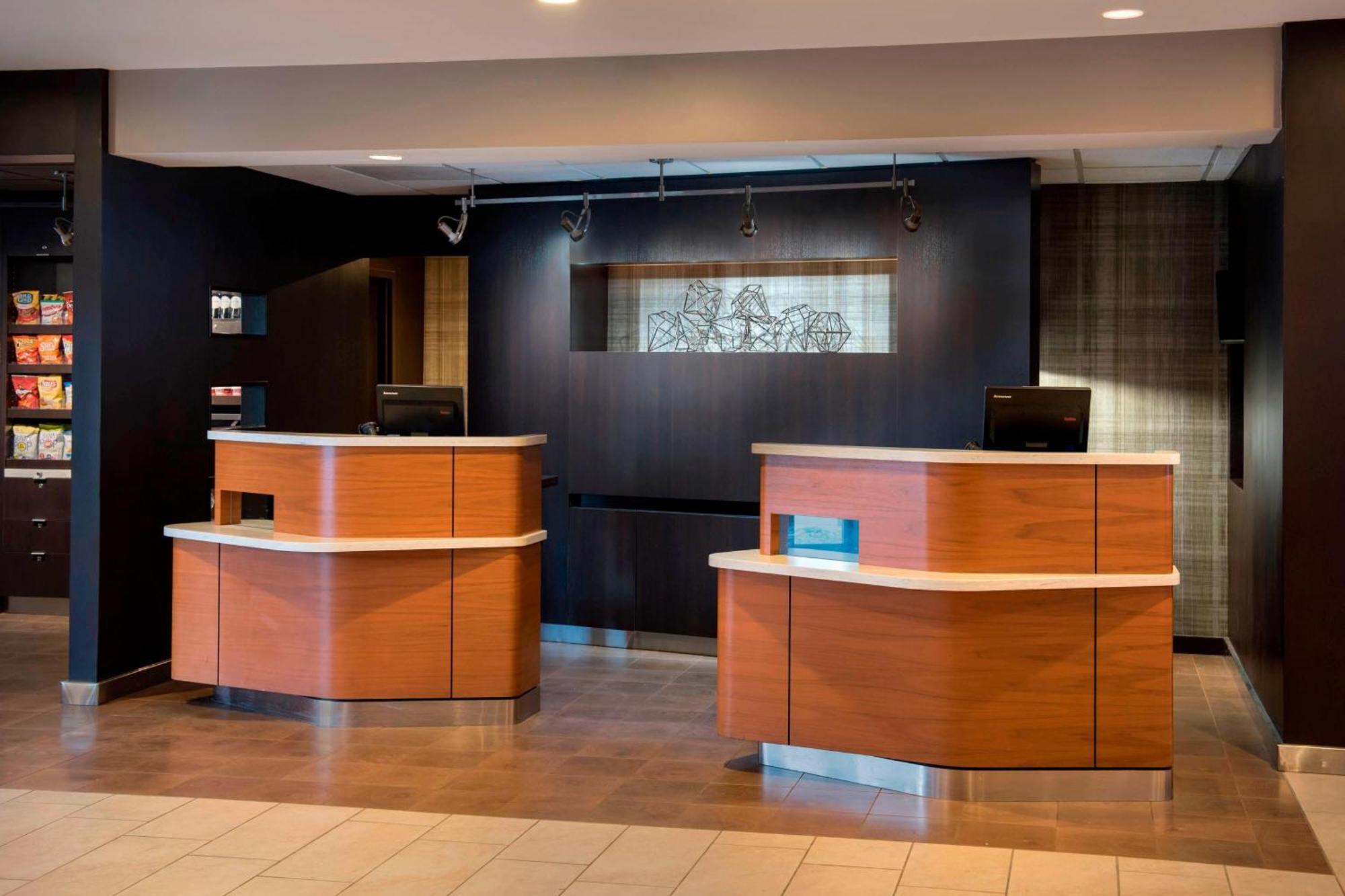Courtyard By Marriott Chicago Waukegan / Gurnee Ξενοδοχείο Εξωτερικό φωτογραφία