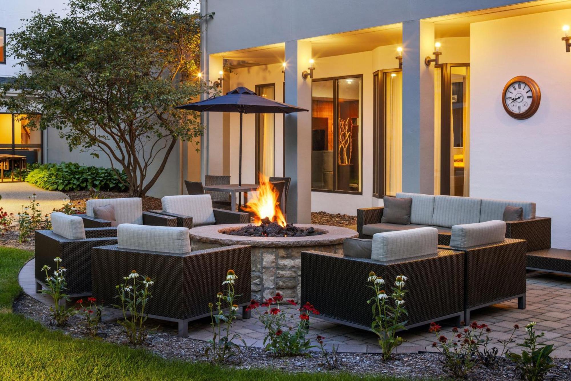 Courtyard By Marriott Chicago Waukegan / Gurnee Ξενοδοχείο Εξωτερικό φωτογραφία