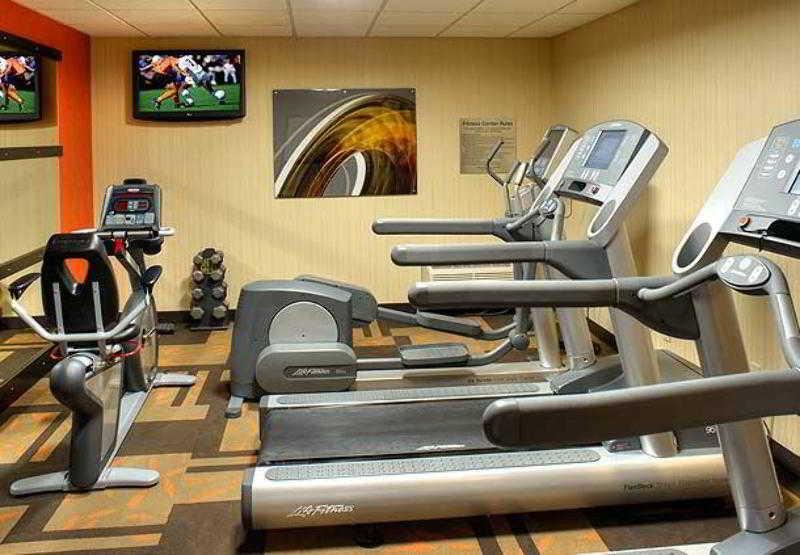 Courtyard By Marriott Chicago Waukegan / Gurnee Ξενοδοχείο Ανέσεις φωτογραφία